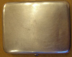 Портсигар. Лошадки.