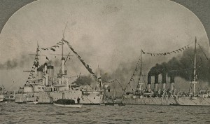 ЭБР Севастополь и КР Варяг в Порт-Артуре