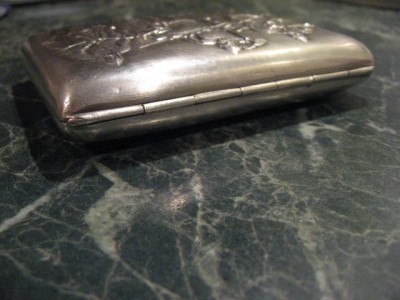 портсигар "На распутье"