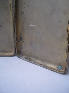 портсигар серп , молот и тд.