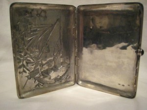 Портсигар "Красноармеец" 20-гг.