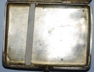 Портсигар  Красноармеецы