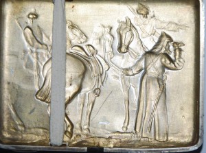 Портсигар  Красноармеецы