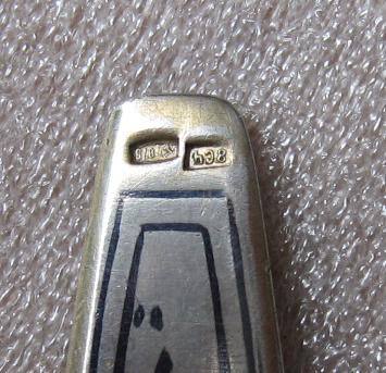 4 ложечки с чернением