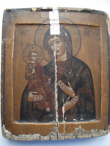 БМ "Троеручница" в ковчеге старая.