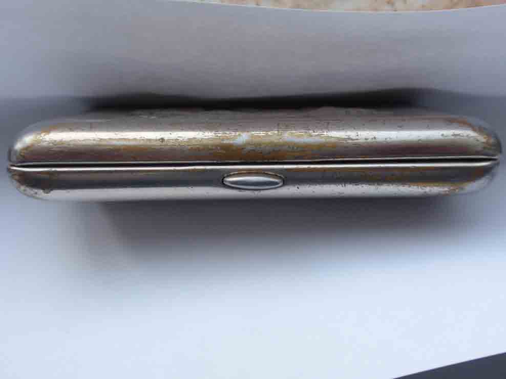 Простой , но стильный портсигар