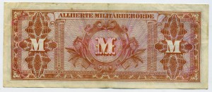 2 ШТ по 100 марок 1944г