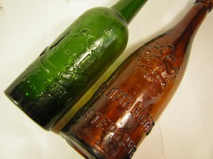 2  пивных бут.(Калинкин С.П.Б. и Старая Баварiя С.П.Б.)