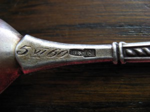 Две ложки с эмалью 916*