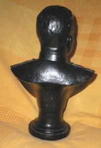 Бюст Сталина. Касли. Чугун.