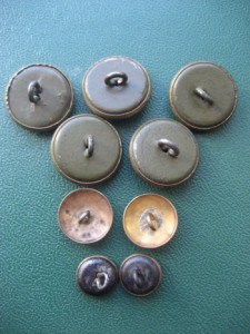 Комплект генеральских пуговиц - 11 лент. на войну.