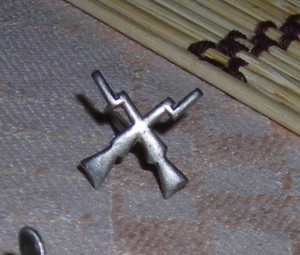 Куча эмблемок