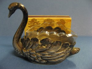 Солонка " ЛЕБЕДЬ"