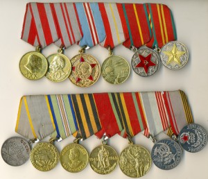 Две елочки на одного!!!