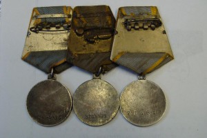 Две ОВ2, две КЗ, две Отваги на сержанта-танкиста