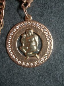 Цепь с кулоном (можно отдельно цепь). ФИКСИРОВАНО по 25$ гр.