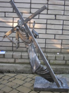 Иисус идущий на Голгофу