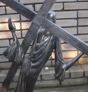 Иисус идущий на Голгофу