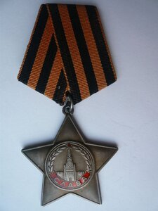 Слава 3ст. № 778052 не носилась!!!