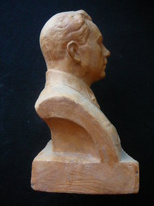 Бюст Ворошилова, Гжель, 1938 год