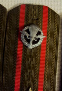 Мундир полковника РФ, погоны майора ВДВ и эмблемы