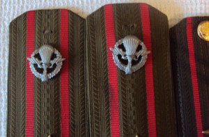 Мундир полковника РФ, погоны майора ВДВ и эмблемы