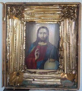 Господь Вседержитель с державой и скипетром
