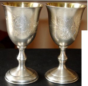 Две рюмки. Серебро 875 пр.