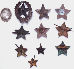 Знак краскома, и звёзды разные.