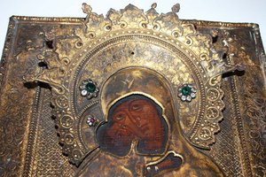 Пресвятая Богородица 18 века (очень интересная)