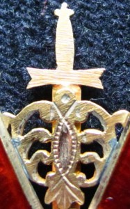 АннА с мечами...