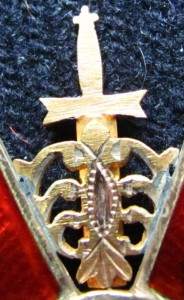 АннА с мечами...